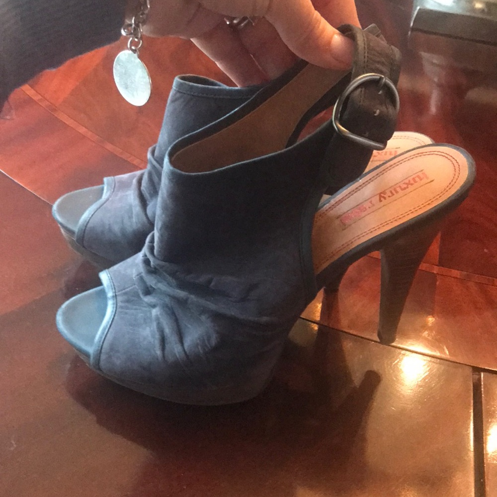 navy suede slingbacks